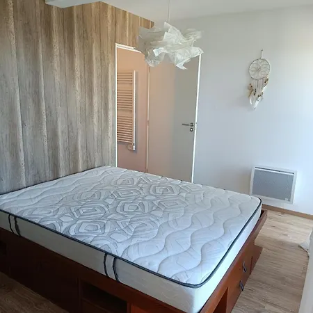 Miramar Apartment *